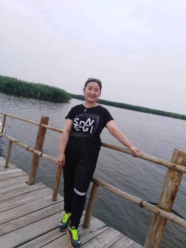 烏仁陶德 檔案學(xué)教研室主任 講師